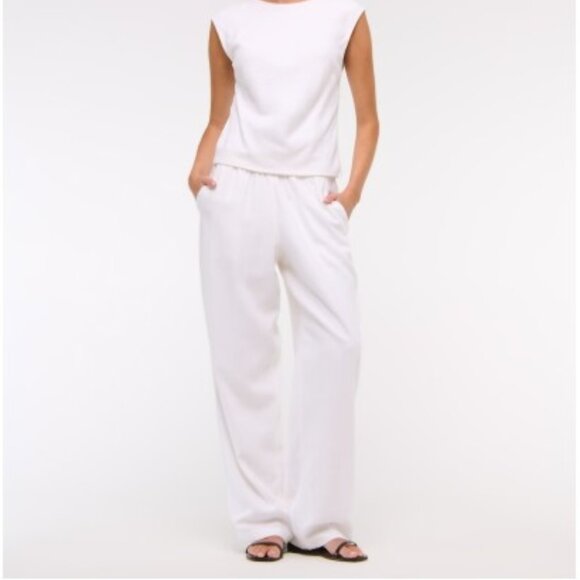 Abercrombie and Fitch Straight Linen Blend Pull On Pants. Size L - Picture 8 of 10